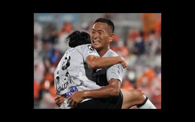 Ｊリーグ歴代FWトップ10を鄭大世が選出 「化け物に近い身体能力」「初めて吹っ飛ばされた」というストライカーたち