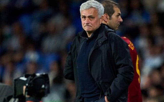 「これぞモウリーニョ」「なんとも言えない表情」選手交代しようとした矢先のゴール、モウリーニョの反応が話題「彼にしかできない」