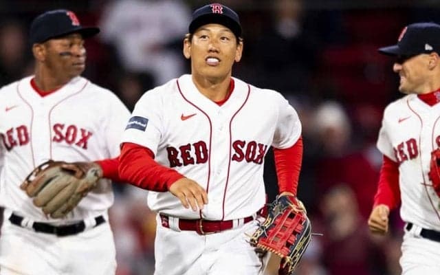 「これほどの左打者はそう多くない」吉田正尚の”グリーンモンスター越え”２ランに米記者も驚愕！