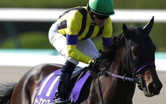 凄いのは武豊騎手だけじゃない 大阪杯のC.ルメール騎手が魅せた“動かない技術” とは