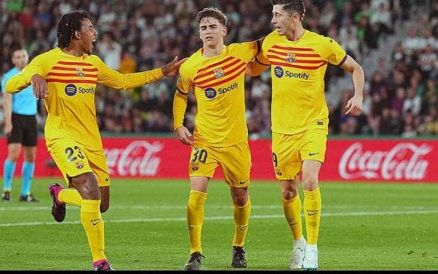 逃げ切りでの決勝進出目指すバルセロナ、コパ・クラシコに向けた招集メンバー発表