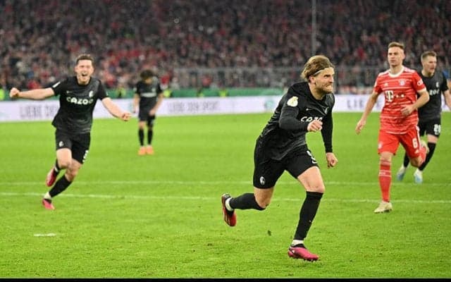堂安フル出場のフライブルク、ラストプレーPK弾でバイエルンに劇的逆転勝利《DFBポカール》