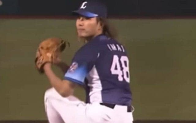 長髪と同時に“出現”する豪速球が「マジでえぐい」　気迫の投球で「脱げる帽子にロマン」