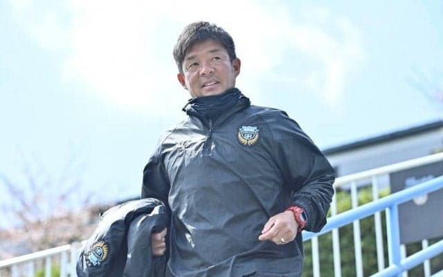 鬼木達監督が「それがベース」と話す川崎の攻撃のアイデンティティ。偽SBもゼロトップも「手段」。監督就任時と重なる“生みの苦しみ”…記者の心に残った指揮官の言葉