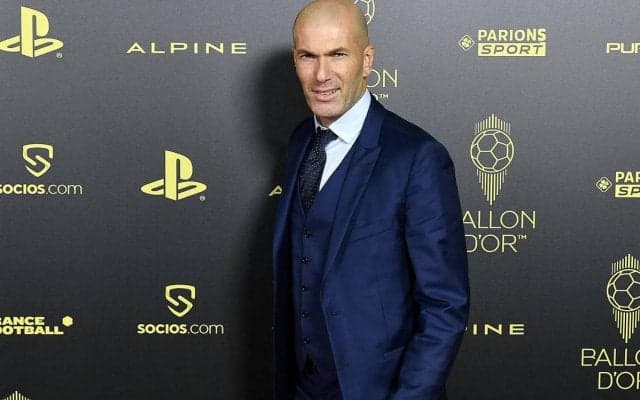 不調のPSG、ジダン氏の招へいを望むも簡単には行かず？