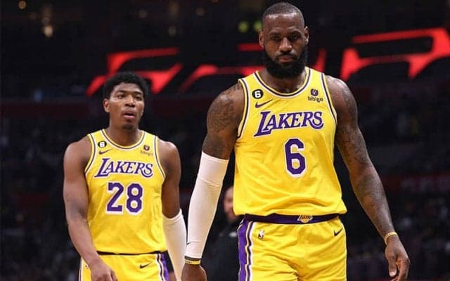 レイカーズ、LA対決に敗れて連勝が「4」でストップ…八村塁は3試合ぶり1ケタの4得点