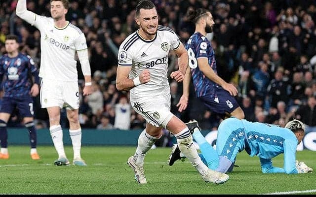 リーズが主力WGハリソンと契約延長！　「ここでさらに歴史を刻みたい」