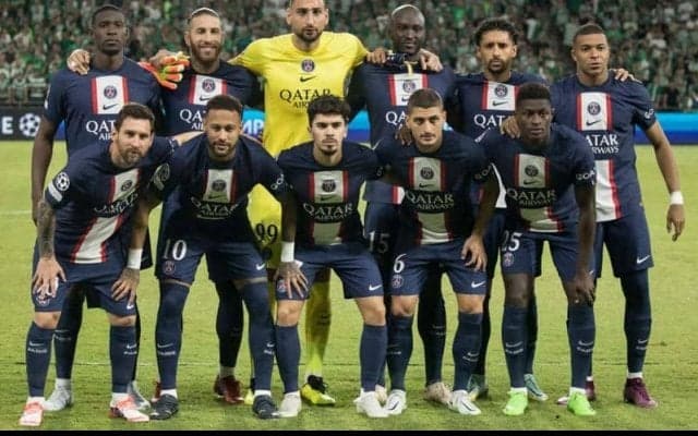 ロナウジーニョがいた頃のデザイン似？PSGの来季ユニがリークされファンの評価はまずまず