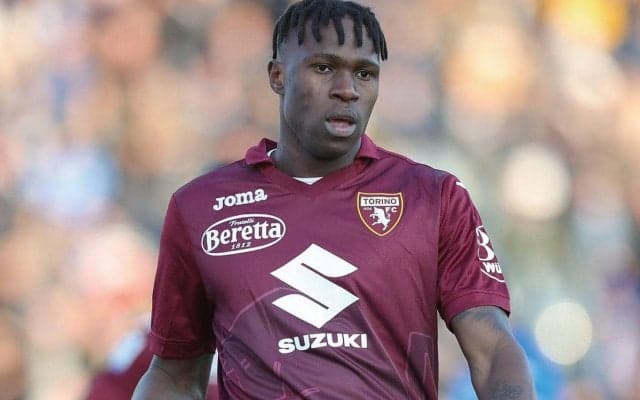 セリエA上位陣がトリノの22歳MFシンゴに関心、190cmの大型ウィングバック