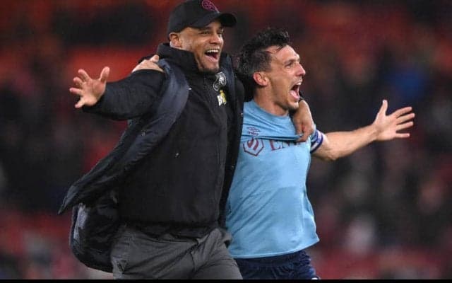 バーンリー指揮官コンパニが1年でのプレミア返り咲きに導く！　7試合残して昇格圏の2位以内決める