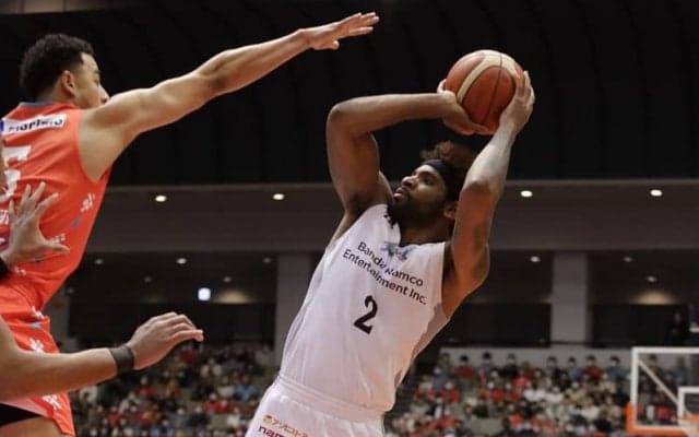 島根がオーバータイムの末に広島に粘り勝ち…広島は勝利寸前に追いつかれ息切れ