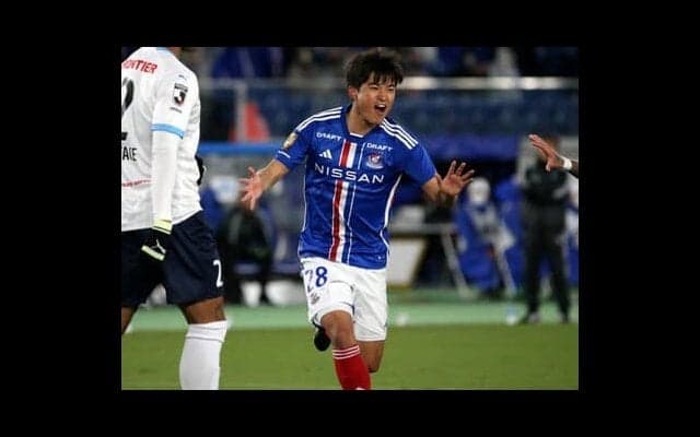 横浜Ｆ・マリノスの底力を象徴した２年目のルーキー山根陸　慣れない新ポジションで一発回答