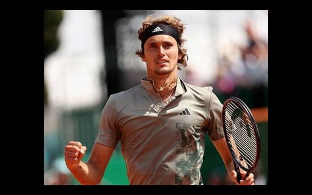 ズベレフ 逆転勝ちで初戦突破