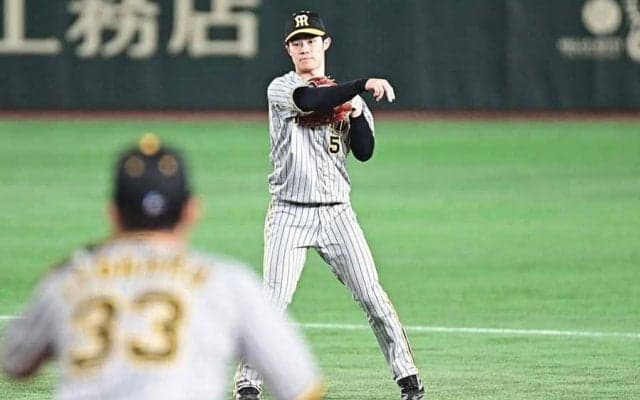 侍戦士の進化した“超速反応”「たまんねぇ～」　決意の二塁転向は「成功と言っていい」