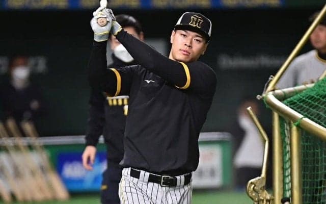 先発外れた「サトテル」が即トレンド入り　打率.152…「当たり前かな」厳しい声も