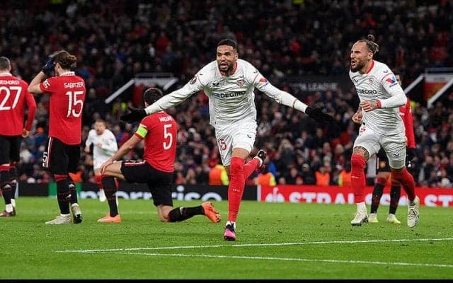 ユナイテッドvsセビージャは劇的ドロー！　2点先行も連続OGで逃げ切り失敗テン・ハグのチームはマルティネスに重傷の可能性…《EL》