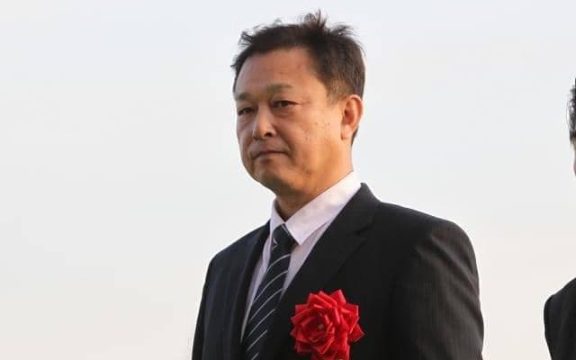 地方競馬史上初 名古屋の角田輝也調教師が通算4000勝達成