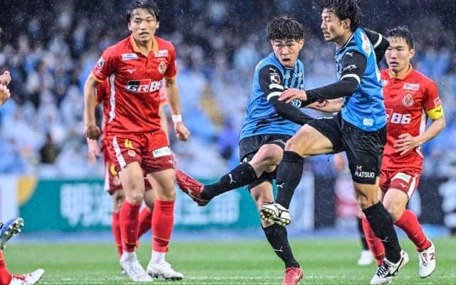 川崎、名古屋に敗れ今季4敗目！ 2人がJ1デビューも、今季7度目の先制点を許す展開…鬼木達監督と選手が振り返った“勝敗の分岐点”