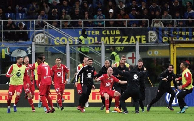 ガッリアーニCEOは涙…モンツァにとって敵地でのインテル撃破は特別、指揮官も大感激 「信じられない」