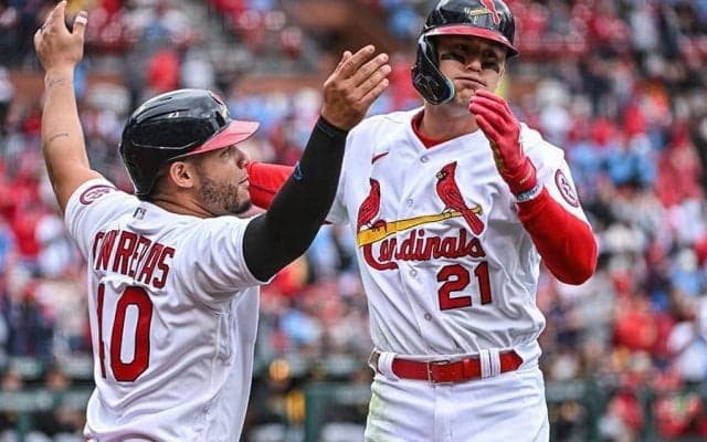 【MLB】“復活”ヌートバーに監督ご満悦「うれしい」　1号2ラン＆高出塁率を絶賛「いいスイング」