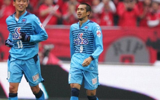 「規格外」「日本人でそうそういない」Jリーグ史に残る久保竜彦の豪快ロングシュートにファン衝撃！「そこから打とうと思うのがすごい」