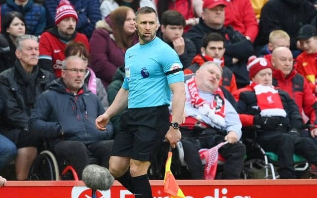 ロバートソンにヒジ打ちの副審が2部で現場復帰、プレミアではAVARを担当