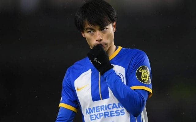 三笘のドリブルの秘訣が判明！？FAカップ公式の投稿が話題「ミトマジック」「接着剤持ってますよ！ｗ」