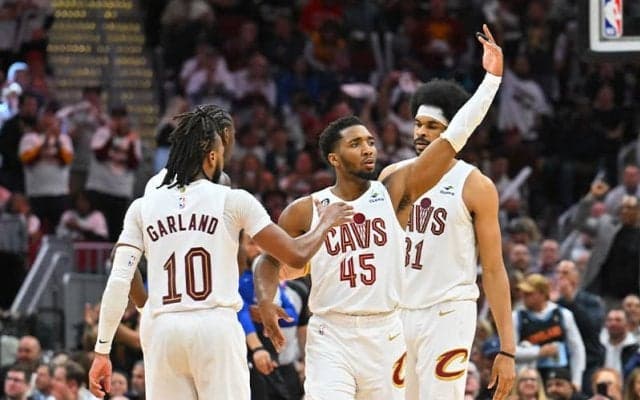 キャブスがガーランドやミッチェルの活躍でシリーズ初勝利…ニックスと1勝1敗に