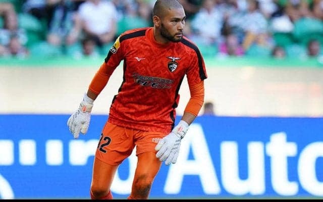 中村航輔の超反応が現地メディアのベストセーブに選出！日本代表入りの可能性についても報じられる