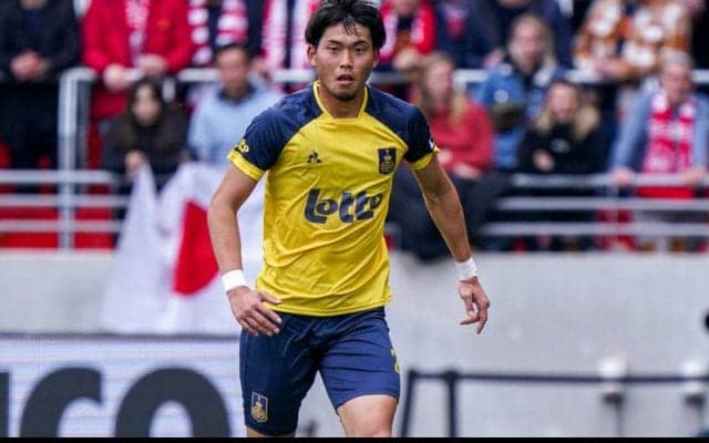 日本代表DF町田浩樹がドリブラーに！？華麗な股抜きテクに鹿島時代の同僚続々驚き「キレッキレッ！！」「僕の知っている町田はどこですか？」