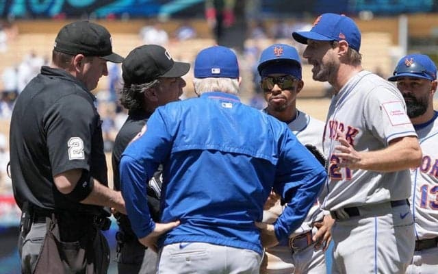 【MLB】不正疑われCY賞投手“ブチギレ”…退場処分にファン憤慨「無礼」「彼はズルしない」