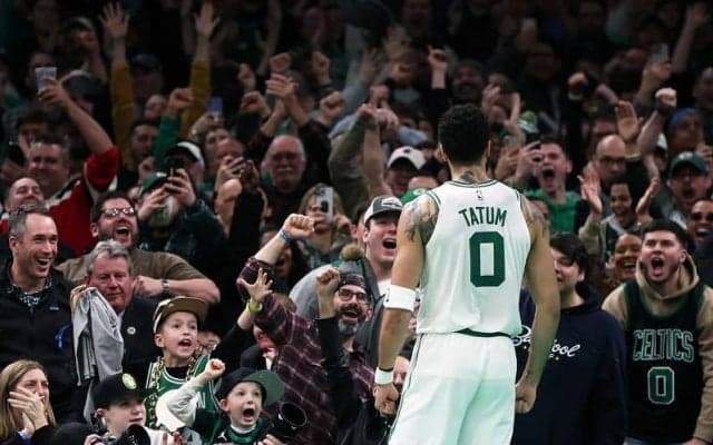 ベストなファンがいるアリーナはTDガーデン／NBA選手間投票結果①チーム、コーチ編