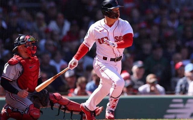 【MLB】吉田正尚、適時打2本で復調アピール　22打席ぶり安打は痛烈中前打…前田との対戦は右直