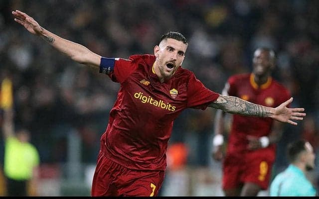 ローマがフェイエとの120分の激闘制す！　準決勝はシャビ・アロンソ率いるレバークーゼンとの師弟対決に《EL》