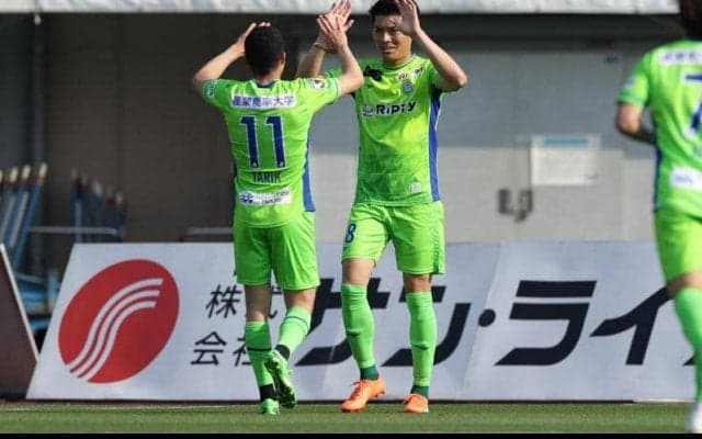 伊賀出身、日本代表FW町野修斗が忍装束姿に！湘南の選手が本物手裏剣対決もまさかのオチ…「めっちゃ面白かった」「こういう企画はどんどんやって欲しい」