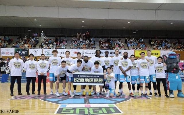 佐賀が3年目でB2西地区初優勝を果たす…3ポイント16本を決めて東京Zに快勝