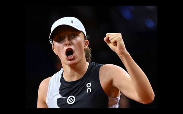 シフィオンテク 頂上決戦制し連覇