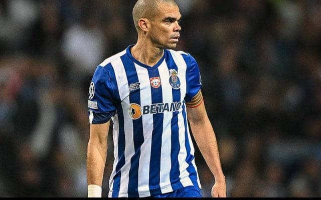 今年2月に40歳となった重鎮CBペペがポルトと1年の契約延長！