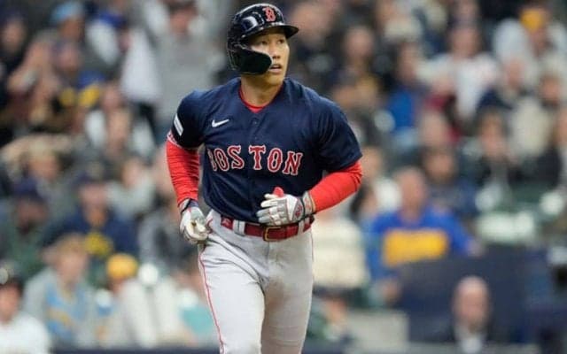 【MLB】イニング2発の吉田正尚に監督も「見ていて楽しかった」　絶賛の嵐…同僚も地元紙も