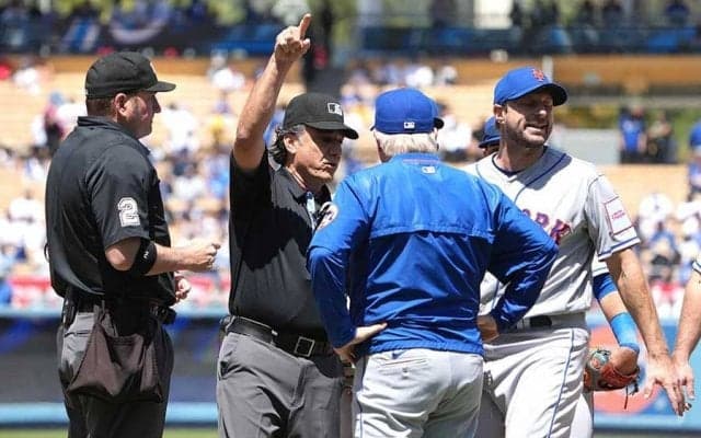 【MLB】不正物質の使用違反を検証…　指がベタつく“仕組み”の実演にファンも注目