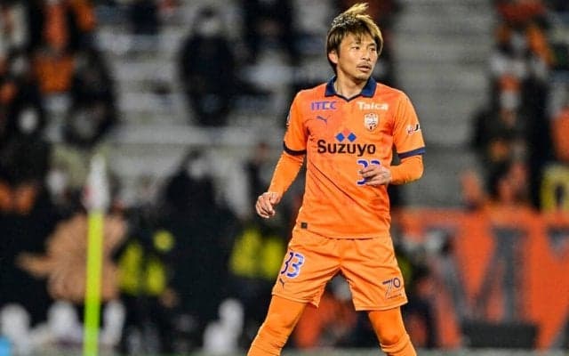 【J2「本命躍動」】清水が秋葉監督就任後「無敗」!!乾貴士の「日本で初めて」豪快ヘッド先制点！闘将が語った「ここからひとつも負けるつもりはない」(1)