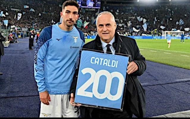 ラツィオが中盤の主軸MFカタルディと契約延長！