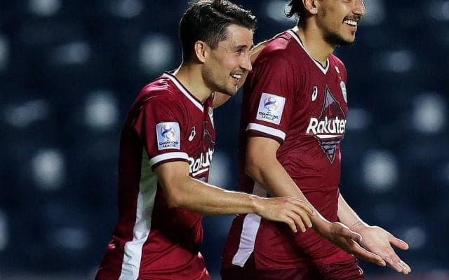 やっぱり日本が好き？引退ボージャンが日本の観光名所を次々と回る「素晴らしい国」