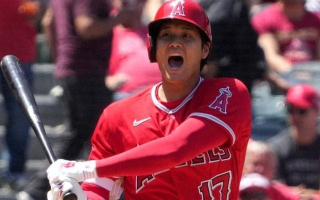 【MLB】大谷翔平が大興奮で“ピョン”　まさかのベンチ飛び出しにファン歓喜「こういうところ好き」