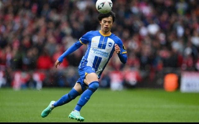 三笘薫、移籍急がずか…ブライトンと新契約へ？