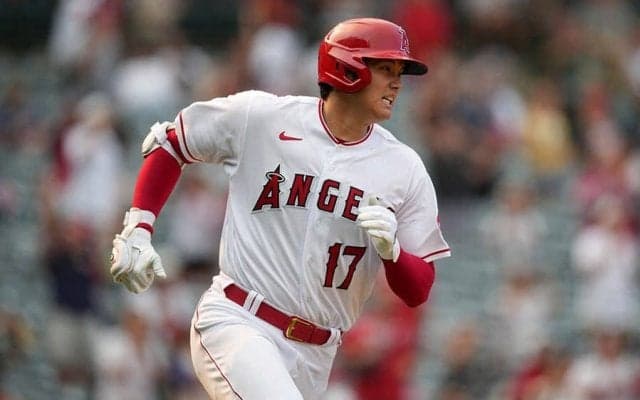 【MLB】大谷翔平、二盗→三盗で今季3個目の盗塁　2年ぶり1イニング2盗塁、得点につながらず