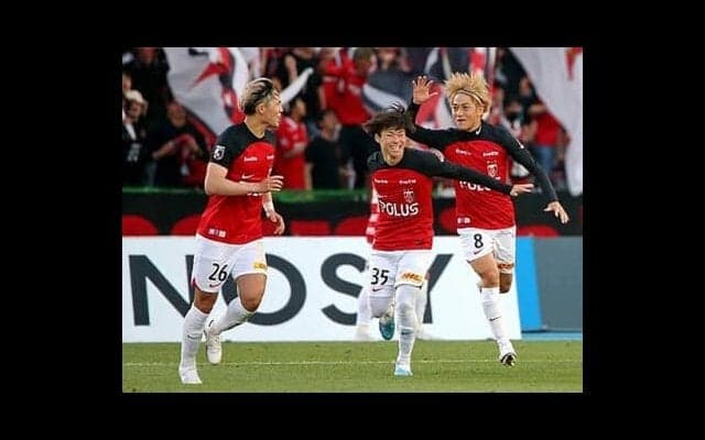 浦和レッズの窮地を救った早川隼平　17歳、身長163センチ、Ｊリーグデビューのサッカー少年が眩しい