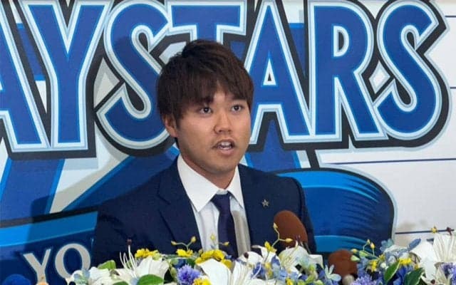 2度の戦力外から復活も「喜びは今日だけに」　DeNA・西巻賢二が支配下に昇格し会見