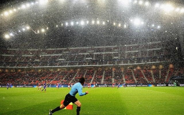 シーズン移行の疑問点/六川亨の日本サッカー見聞録