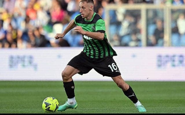 ブライトン＆ユーベ行き噂もフラッテージは未だローマ行き熱望